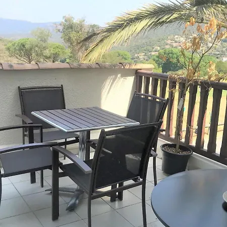 Cosy Avec Terrasse, Piscine Et Wi-fi - Fr-1-504-645 Saint-Raphael (Var)