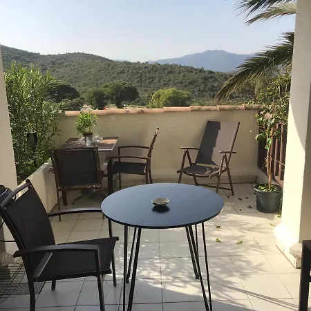 Cosy Avec Terrasse, Piscine Et Wi-fi - Fr-1-504-645 * Saint-Raphael (Var)
